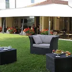 ホテル Casaalbergo La Rocca