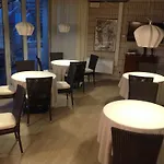Casaalbergo La Rocca ホテル