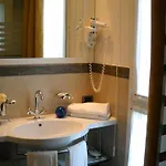 Casaalbergo La Rocca 4*