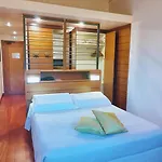 Casaalbergo La Rocca ノアーレ