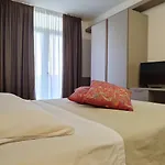 ホテル Casaalbergo La Rocca ノアーレ