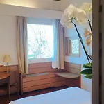 ホテル Casaalbergo La Rocca 4*