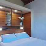 Casaalbergo La Rocca 4* ノアーレ