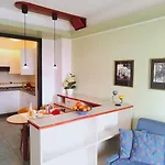 Casaalbergo La Rocca ホテル