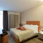 ホテル Casaalbergo La Rocca