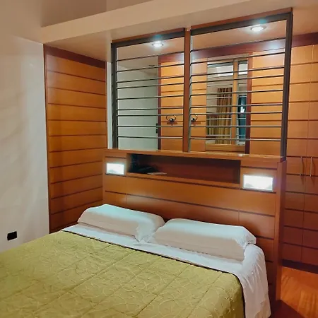 Hotell Casaalbergo La Rocca