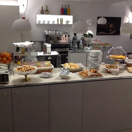 ホテル Casaalbergo La Rocca 4*