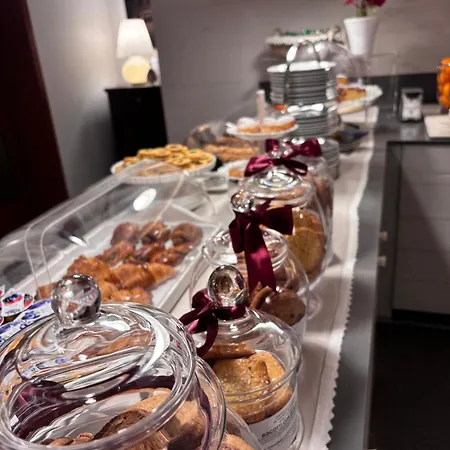 Casaalbergo La Rocca 4*