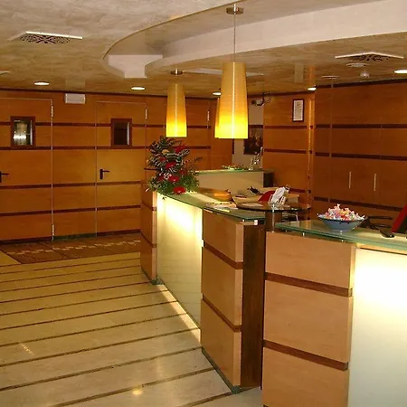 Hotel Casaalbergo La Rocca Noale