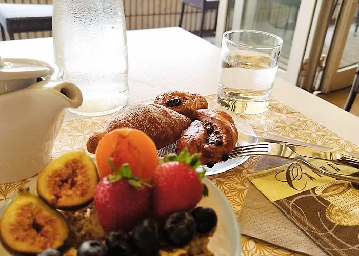 Casaalbergo La Rocca מלון 4*