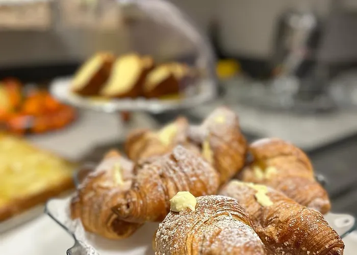 Casaalbergo La Rocca נואלה