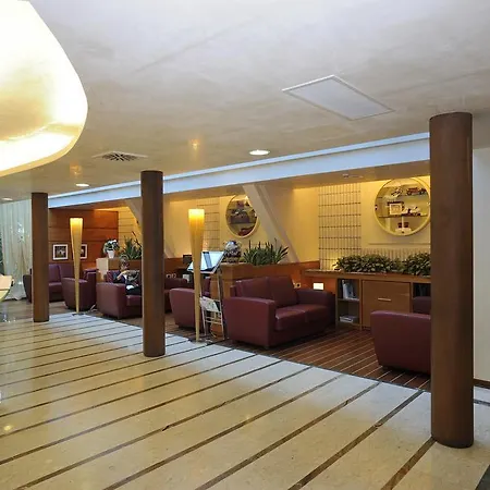 Casaalbergo La Rocca מלון