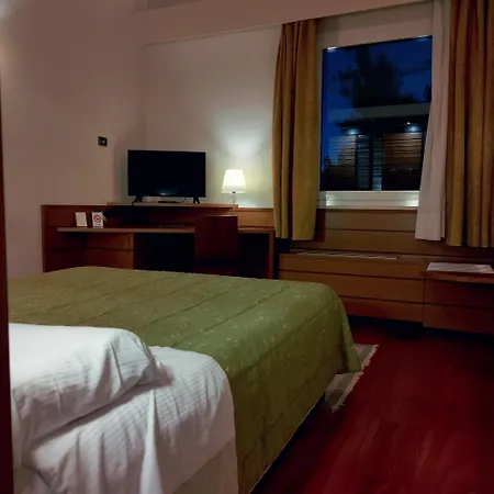 Casaalbergo La Rocca 4*