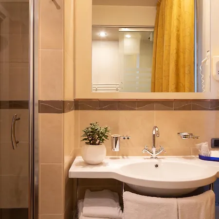 Hotel Casaalbergo La Rocca Noale