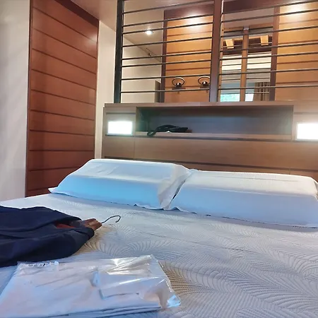 Casaalbergo La Rocca 4*