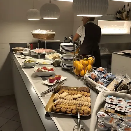 Casaalbergo La Rocca فندق