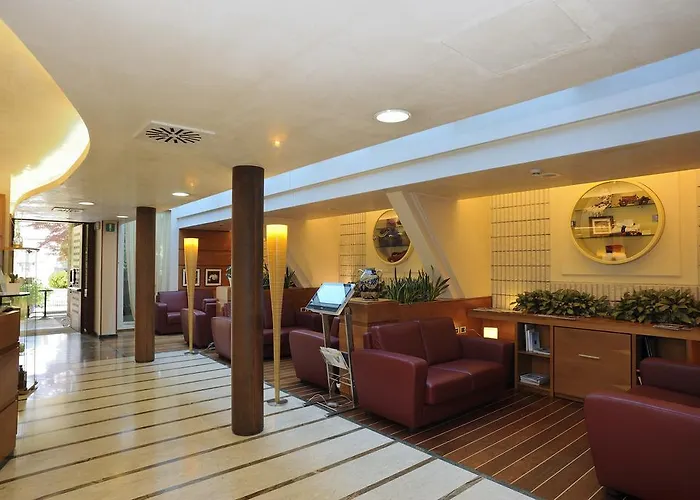Hotel Casaalbergo La Rocca 4*