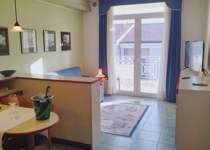 Casaalbergo La Rocca Hotel 4*