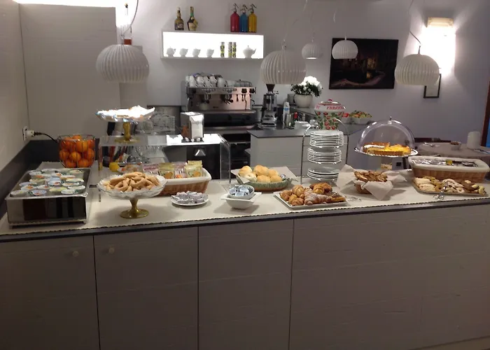 فندق Casaalbergo La Rocca 4*