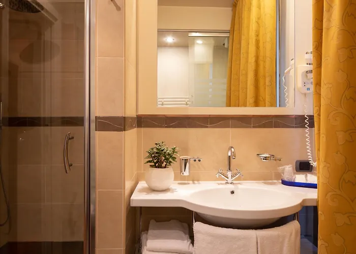 Hotel Casaalbergo La Rocca Noale